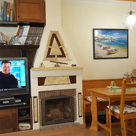 Semi-detached Adosado Con Encanto -130 M2 - Wifi 600 Mb - Piscina Comunitaria - Patio Privado