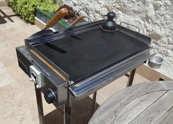 Townhouse, Adosado Con Encanto -130 M2 - Wifi 600 Mb - Community Pool - Private Patio Appartamento