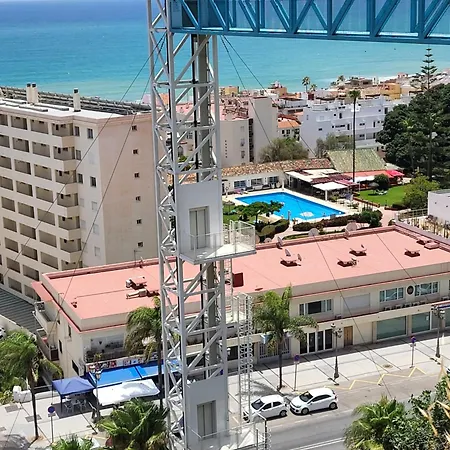 Townhouse, Adosado Con Encanto -130 M2 - Wifi 600 Mb - Community Pool - Private Patio Torremolinos